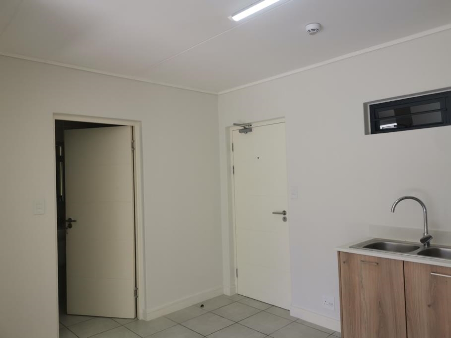 1 Bedroom Property for Sale in Admirals Park Western Cape